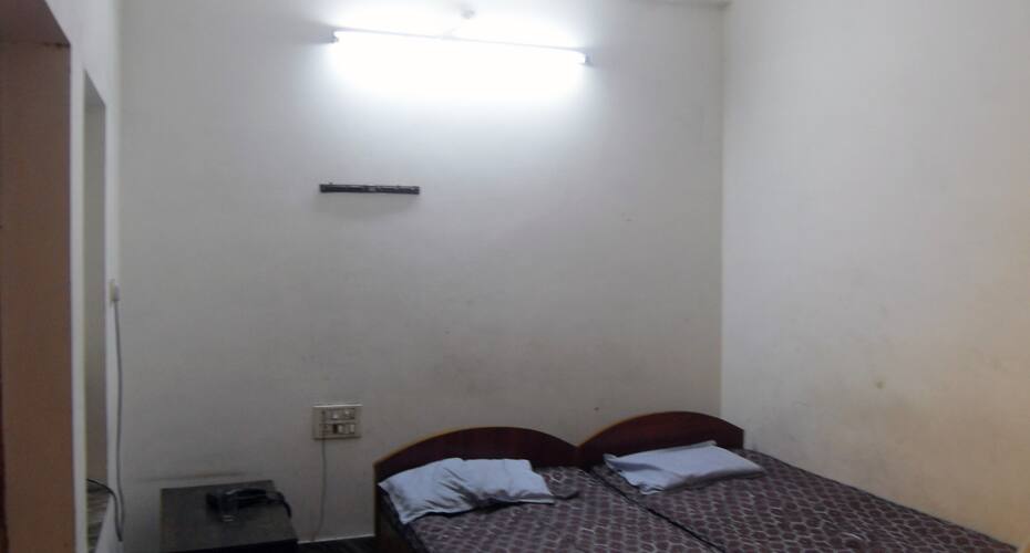 Hotel Usabh Palace, Raipur 5